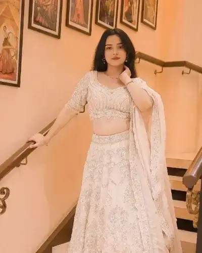 Escort Gomati